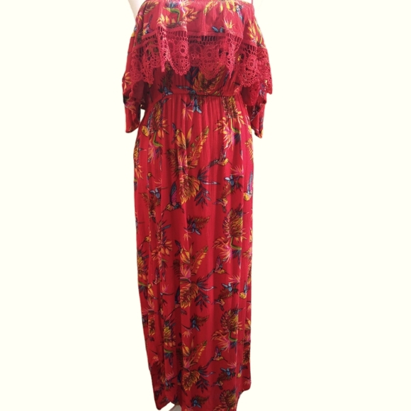 Dress - Picture 1 of 7